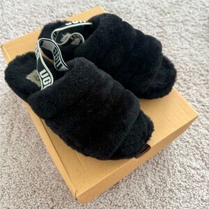 UGG Black Fluff Yeah Slide